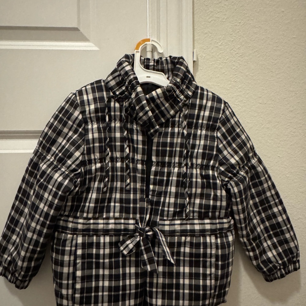 Baby De Mode Black & white puffer jacket